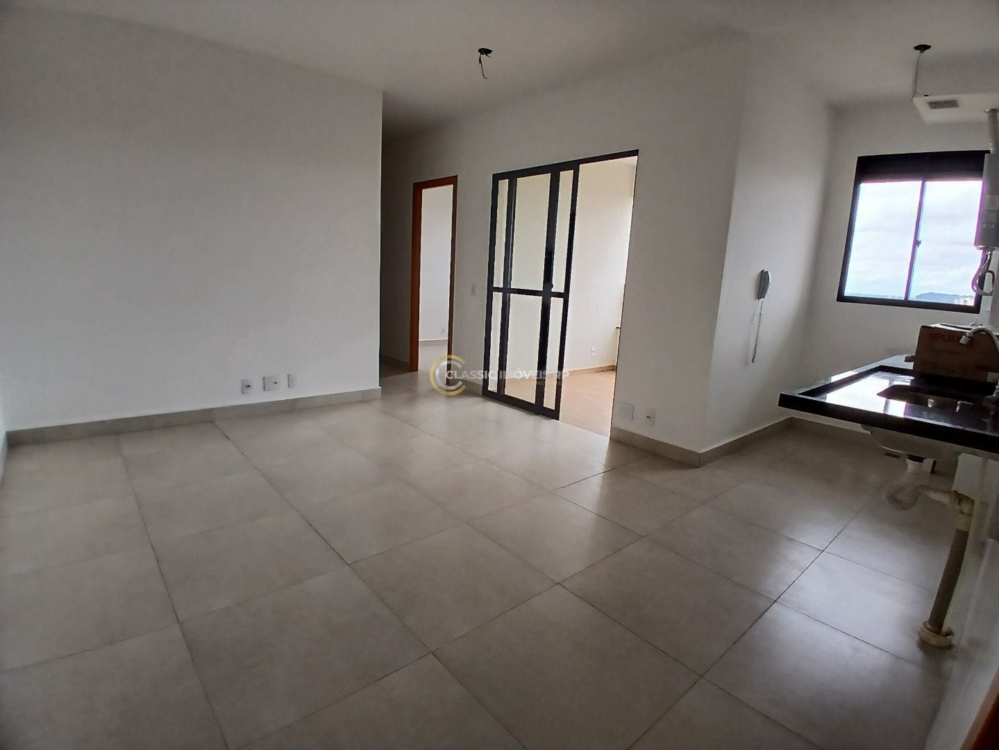 Apartamento à venda, 65 m² por R$ 380.000,00 - Sumarezinho - Ribeirão Preto/SP — foto 1